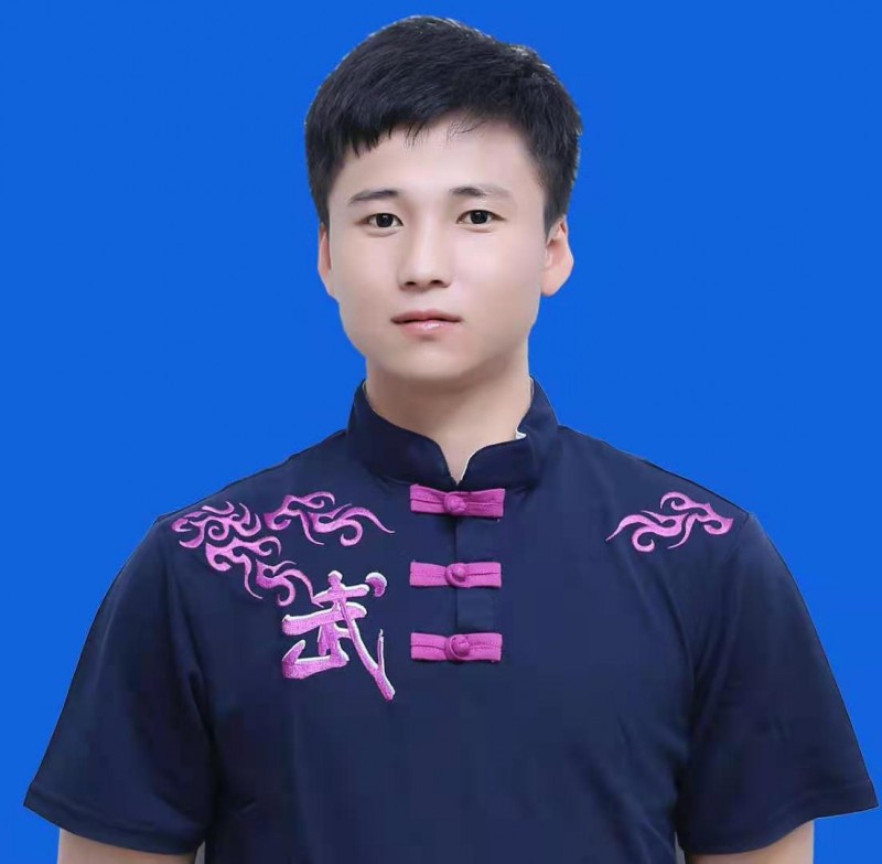 周俞伟