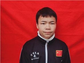 万明亮