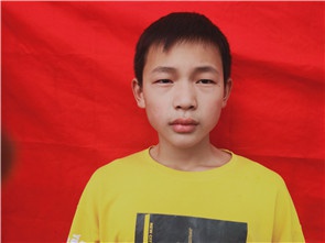 张宏